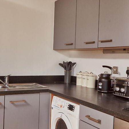 Central Leeds Dock Apt, Free Secure Parking! 2 Bed Extérieur photo