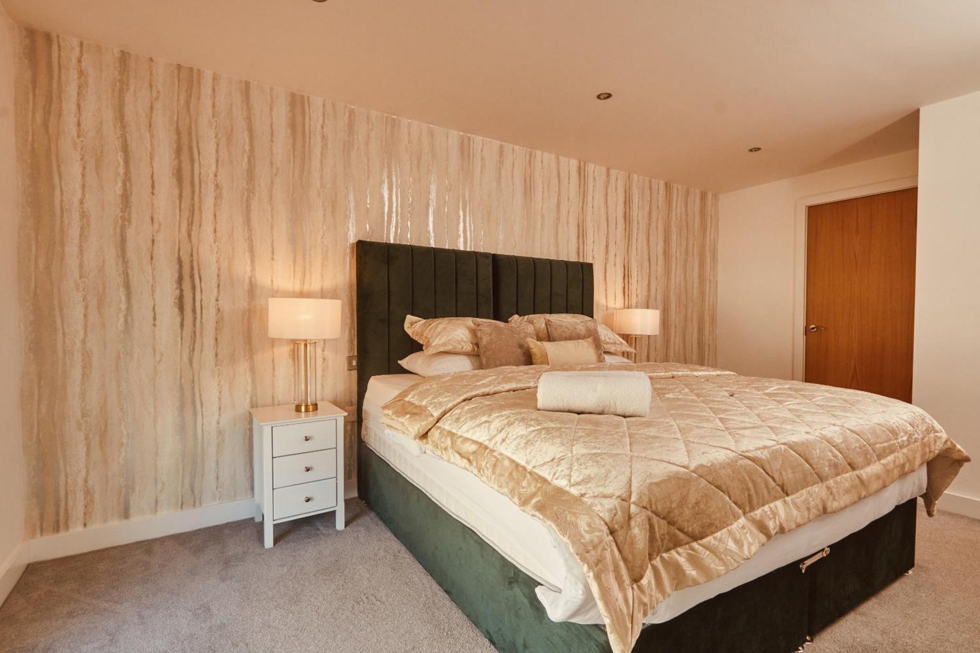 Central Leeds Dock Apt, Free Secure Parking! 2 Bed Extérieur photo